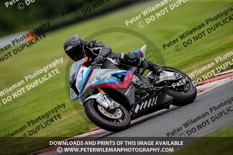 PJM Photography;anglesey;brands hatch;cadwell park;croft;donington park;enduro digital images;event digital images;eventdigitalimages;mallory;no limits;oulton park;peter wileman photography;racing digital images;silverstone;snetterton;trackday digital images;trackday photos;vmcc banbury run;welsh 2 day enduro